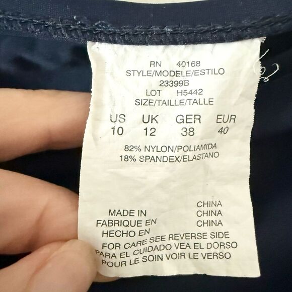 Nautica Tankini Set with Keyhole Navy Floral Top and Solid Navy Bottoms - Size10 - Picture 7 of 8